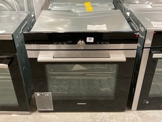 SIEMENS BUILT IN SINGLE ELECTRIC OVEN: MODEL HM656GNS1B - RRP £1174: LOCATION - A5