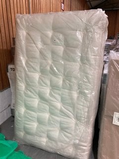 JOHN LEWIS & PARTNERS BRITISH NATURAL COLLECTION BRITISH WOOL 5750 SMALL DOUBLE MATTRESS - RRP £1199: LOCATION - A10