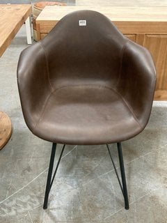 RETRO INDUSTRIAL SADDLE STYLE CHAIR IN FAUX LEATHER: LOCATION - D7