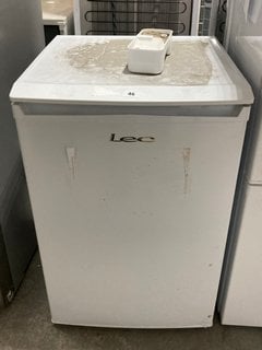 LEC UNDER COUNTER FRIDGE : MODEL LECL5517W: LOCATION - C8