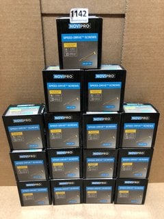 15 X BOXES OF NOVIPRO SPEED DRIVE SCREWS SIZE 4 X25MM: LOCATION - AR1