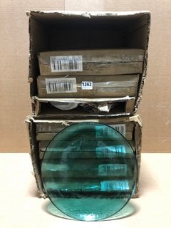 QTY OF LARGE GREEN CLEAR GLASS PLATES: LOCATION - BR6