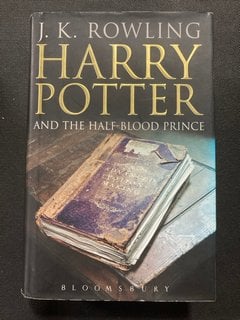 A FIRST EDITION BY J.K. ROWLING, HARDBACK WITH DUST WRAPPERS, "HARRY POTTER AND THE HALF BLOOD PRINCE": LOCATION - CR8