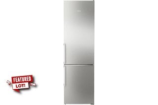 SIEMENS FRIDGE FREEZER: MODEL KG39NAIAT - RRP £1299: LOCATION - B3