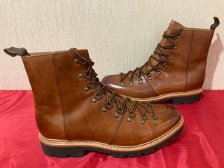 GRENSON BRADY 111833 MENS LEATHER HIKING BOOTS IN BRADY TAN - UK SIZE 11 - RRP £295: LOCATION - LUXURY