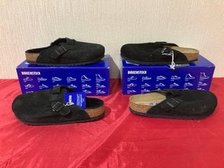 BIRKENSTOCK BOSTON BS MULE SANDALS IN BLACK - UK SIZE 7 TO INCLUDE BIRKENSTOCK BOSTON VL/SHEARLING MULE SANDALS IN BLACK - UK SIZE 7 - COMBINED RRP £290: LOCATION - LUXURY