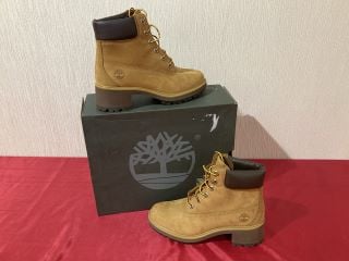 TIMBERLAND WOMENS KINSLEY WATERPROOF BOOTS IN WHEAT NUBUCK - UK SIZE 7 - RRP £145: LOCATION - LUXURY