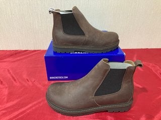 BIRKENSTOCK STALON II BOOTS IN MOCHA - UK SIZE 7.5 - RRP £160: LOCATION - LUXURY