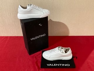 VALENTINO 91190920 WHITE STAN SNEAKERS - UK SIZE 5 - RRP £249: LOCATION - LUXURY