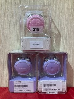 3 X ASSORTED FOREO BEAUTY PRODUCTS TO INCLUDE FOREO BEAR MINI APP-CONNECTED MICROCURRENT FACIAL TONING DEVICE IN LAVENDER - RRP £209: LOCATION - LUXURY