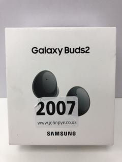 SAMSUNG GALAXY BUDS 2 EARPHONES IN GRAPHITE: MODEL NO SM-R177 (WITH BOX) [JPTN41855]. (SEALED UNIT). THIS PRODUCT IS FULLY FUNCTIONAL AND IS PART OF OUR PREMIUM TECH AND ELECTRONICS RANGE