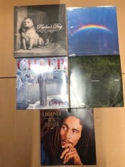 QUANTITY OF TV & AUDIO ITEMS TO INCLUDE LEGEND [VINYL]: LOCATION - B RACK