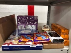 QUANTITY OF FOOD & DRINK ITEMS TO INCLUDE CADBURY FUDGE 5 BARS, 110G SOME ITEMS MAY BE PAST BBD: LOCATION - BACK RACKS