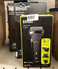 QUANTITY OF HEALTH & BEAUTY ITEMS TO INCLUDE BRAUN SERIES 3 STYLE & SHAVE ELECTRIC SHAVER, ELECTRIC RAZOR FOR MEN WITH PRECISION BEARD TRIMMER AND 5 COMBS, GIFTS FOR MEN, 300BT, BLACK RAZOR: LOCATION