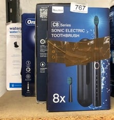 QUANTITY OF HEALTH & BEAUTY ITEMS TO INCLUDE ORAL-B PRO 1 ELECTRIC TOOTHBRUSH FOR ADULTS WITH 3D CLEANING, 1 TOOTHBRUSH HEAD, GUM PRESSURE CONTROL,  BLACK, ELECTRIC TOOTHBRUSH & ACCESSORIES: LOCATION