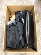 QUANTITY OF CLOTHING & APPAREL ITEMS TO INCLUDE CABIN MAX CABIN BAG, FOR RYANAIR CABIN BAGS 40X20X25 UNDERSEAT, CARRY-ONS, TRAVEL BACKPACK, CARRY BAG, HAND LUGGAGE BAG, CABIN BACKPACK, FLIGHT BAG - S