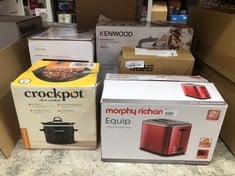 QUANTITY OF KITCHEN & APPLIANCES ITEMS TO INCLUDE MORPHY RICHARDS EQUIP RED 2 SLICE TOASTER - DEFROST AND REHEAT SETTINGS - 2 SLOT - STAINLESS STEEL - 222066: LOCATION - E