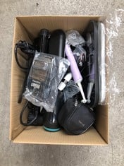 QUANTITY OF HEALTH & BEAUTY ITEMS TO INCLUDE WAHL HAIR DRYER: LOCATION - E