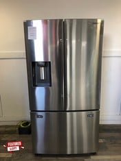 SAMSUNG DOUBLE DOOR WATER AND ICE DISPENSER FRIDGE FREEZER MODEL: RF23R62E3SR RRP £1069: LOCATION - BOOTH(COLLECTION OR OPTIONAL DELIVERY AVAILABLE)