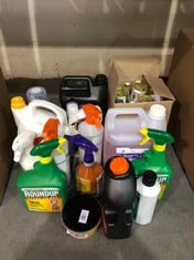 QUANTITY OF GARDEN ITEMS TO INCLUDE HSK TREE FERN FEED 500ML - COLLECTION ONLY - LOCATION BACK RACK