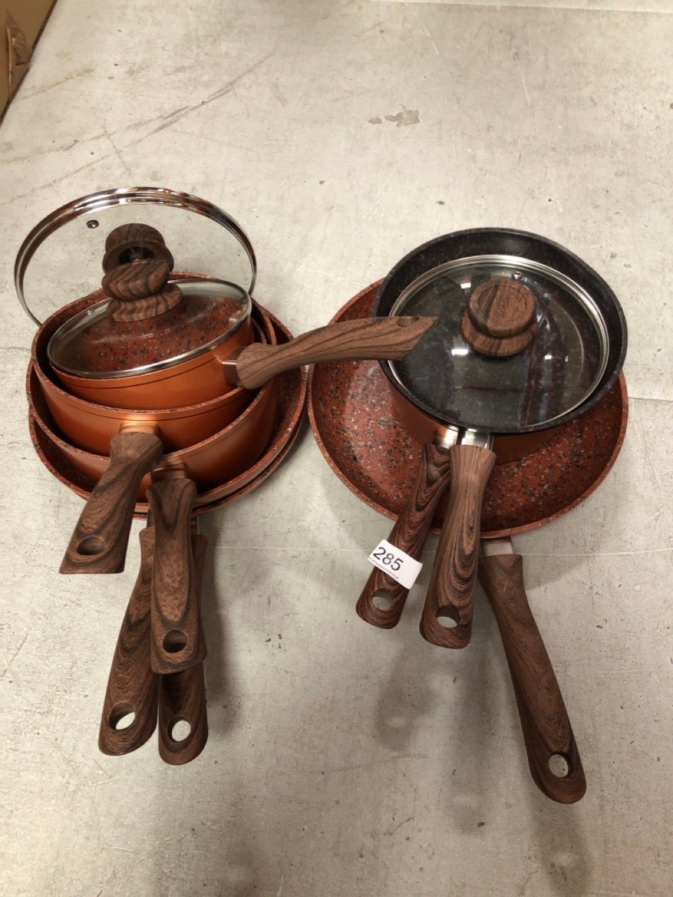 QUANTITY OF COPPER STONE POTS & PANS: LOCATION - C RACK