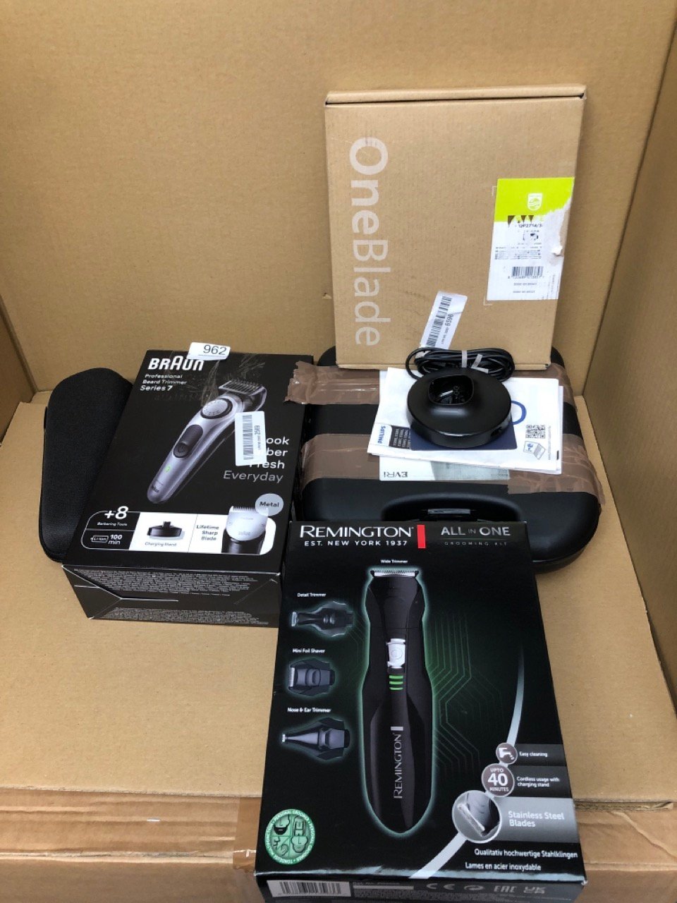 QUANTITY OF HEALTH & BEAUTY ITEMS TO INCLUDE REMINGTON ALL-IN-ONE GROOMING KIT BEARD TRIMMER (4 ATTACHMENTS, BEARD & HAIR COMB, NOSE & EAR, DETAIL TRIMMER, MINI FOIL SHAVER, 3 COMBS, STAINLESS STEEL