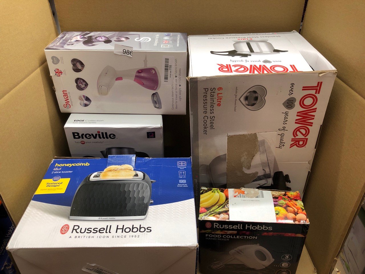 QUANTITY OF KITCHEN & APPLIANCES ITEMS TO INCLUDE RUSSELL HOBBS HONEYCOMB 2 SLICE TOASTER (EXTRA WIDE SLOTS, HIGH LIFT FEATURE, 6 BROWNING LEVELS, FROZEN/CANCEL/REHEAT FUNCTION, REMOVABLE CRUMB TRAY,