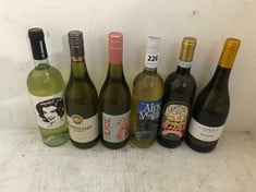 12 X BOTTLES OF ASSORTED WINES TO INCLUDE LAS HERMANAS BLANCO WHITE WINE 750ML 11% (18+ PROOF OF ID) (COLLECTION DAYS MONDAY 4th NOVEMBER - WEDNESDAY 6TH NOVEMBER 9AM TO 4PM)