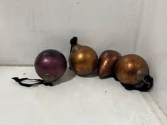 4 X NKUKU JALSHARA BAUBLES MOSS - SET OF 4 JB3901 TOTAL RRP- £90