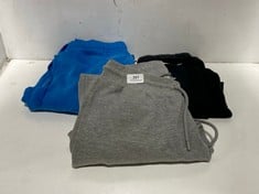 3 X ASSORTED ADULT NIKE CUFFED JOGGERS TO INCLUDE GREY SIZE LG