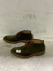 LOAKE SHOEMAKERS SANDOWN LACE UP SHOES OLIVE GREEN FAUX SUEDE SIZE 7 RRP- £199