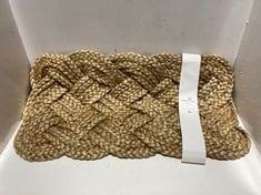 6 X PLAITED JUTE DOORMAT 450X750MM - ITEM NO. 764059 - RRP £34.95