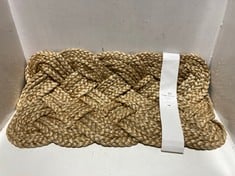 6 X PLAITED JUTE DOORMAT 450X750MM - ITEM NO. 764059 - RRP £34.95