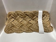 6 X PLAITED JUTE DOORMAT 450X750MM - ITEM NO. 764059 - RRP £34.95