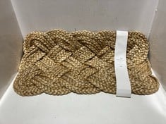 6 X PLAITED JUTE DOORMAT 450X750MM - ITEM NO. 764059 - RRP £34.95