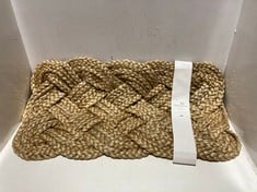 6 X PLAITED JUTE DOORMAT 450X750MM - ITEM NO. 764059 - RRP £34.95