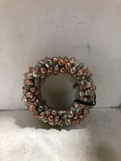 NKUKU INIKA GLASS WREATH IN ANTIQUE GOLD & RUST - MODEL NO. IW3301 - RRP £185