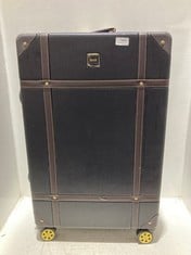 BLACK LEATHER ROCK SUITCASE