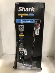 SHARK ANTI HAIR WRAP CORDLESS PET VACUUM IZ300UKT - RRP £379