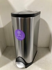 SIMPLEHUMAN 30L BUTTERFLY STEP CAN