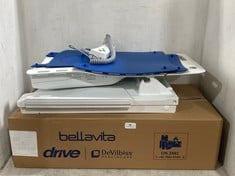 DRIVE DEVILBISS HEALTHCARE BELLAVITA BATHLIFT BLUE 470100312 - RRP £499