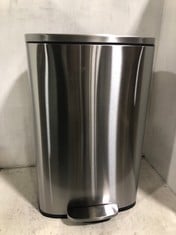 RECTANGLE SOFT-CLOSE TRASH CAN IN SATIN NICKEL