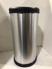 2 X CURVER DECO BIN 40L