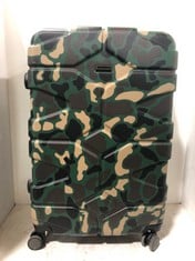 HAUPTSTADTKOFFER FOREST CAMO/BLACK 4 WHEEL SUITCASE