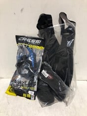 3 X ASSORTED SWIMMING ITEMS TO INCLUDE CRESSI SNORKELING COMBO MASK & SNORKEL