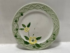 14 X STONE THE CROWS LG.RND.PLATTER-YELLOW HIBISCUS - TOTAL RRP £336