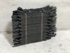 80 X STONE THE CROWS BLACK RAFFIA COASTER W/2 RIB - WTH 10 CM - TOTAL RRP £160