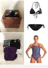 24X ASSORTED SWIMWEAR TO INCLUDE ARENA WOMEN'S STANDARD STARS & STRIPES CHALLENGE BACK REVERSIBLE ONE PIECE SWIMSUIT, RED-NAVY MULTI, 28, ROXY YOUNG WOMEN SD BE CL TIKI TRI REG TS SET SWIMWEAR, BLACK