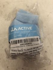 LA ACTIVE NEWBORN ATHLETIC GRIP SOCKS 0-3 MONTHS .