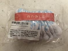 47 X ANOLE NEWBORN SOCKS 3-6 MONTHS .